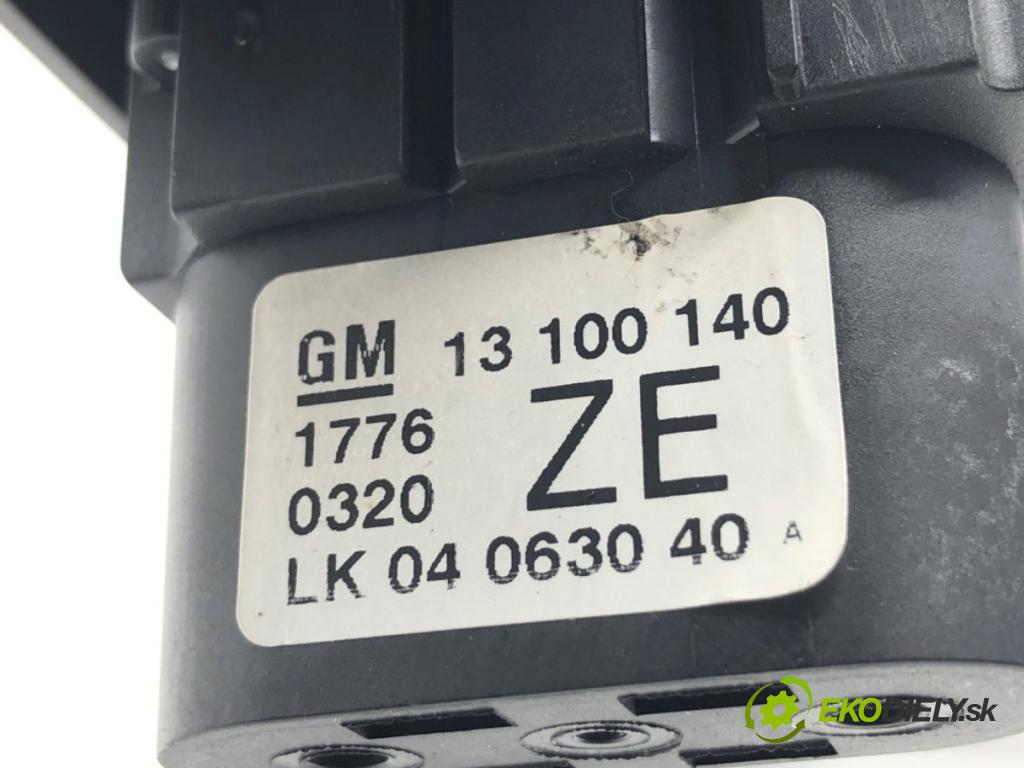 OPEL ASTRA H liftback 2006 110 kW 1.9 CDTI (L48) 1910 Spínač svetiel 13100140