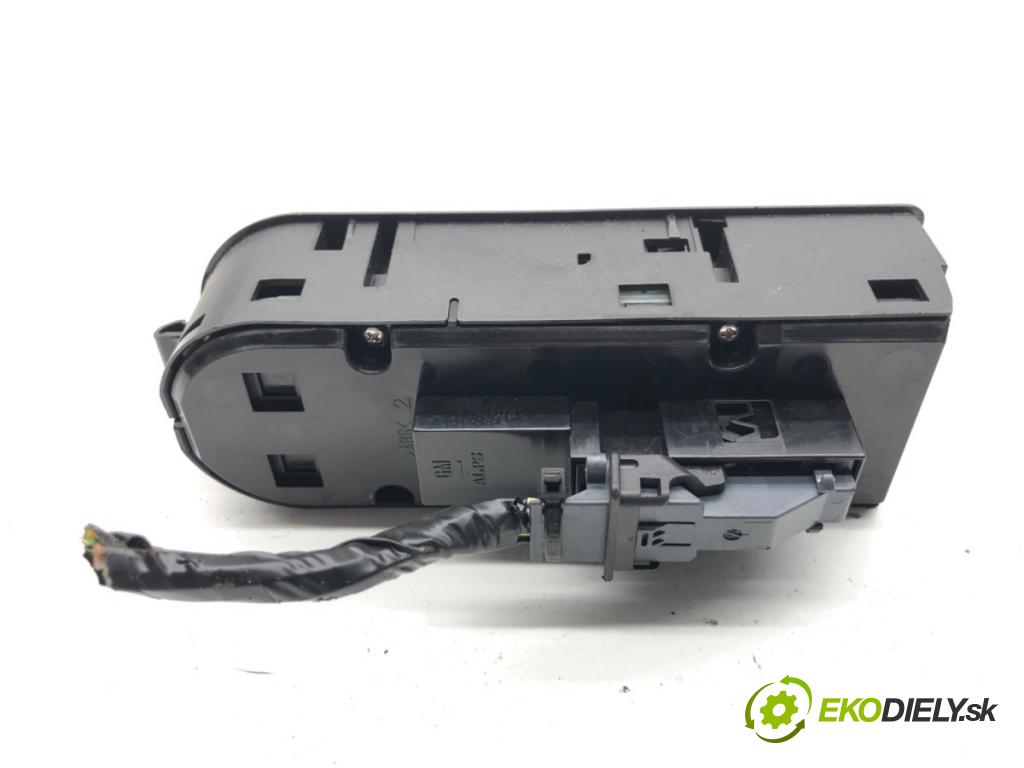 OPEL ASTRA H liftback 2006 110 kW 1.9 CDTI (L48) 1910 Prepínač okien 13228706 (Prepínacie páčky pod volantom)
