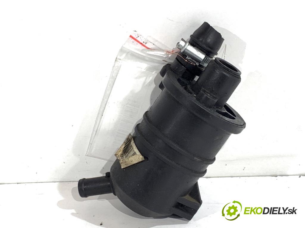 OPEL ASTRA H liftback 2006 110 kW 1.9 CDTI (L48) 1910 obal filtra paliva  (Kryt palivového filtru)