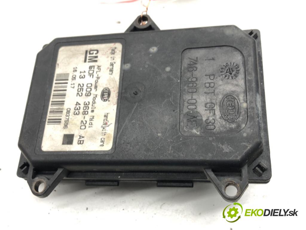 OPEL ASTRA H liftback 2006 110 kW 1.9 CDTI (L48) 1910 Modul uhlu svetla 13252433