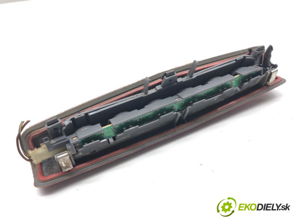 OPEL ASTRA H liftback 2006 110 kW 1.9 CDTI (L48) 1910 Svetlo brzdových svetiel 316627975