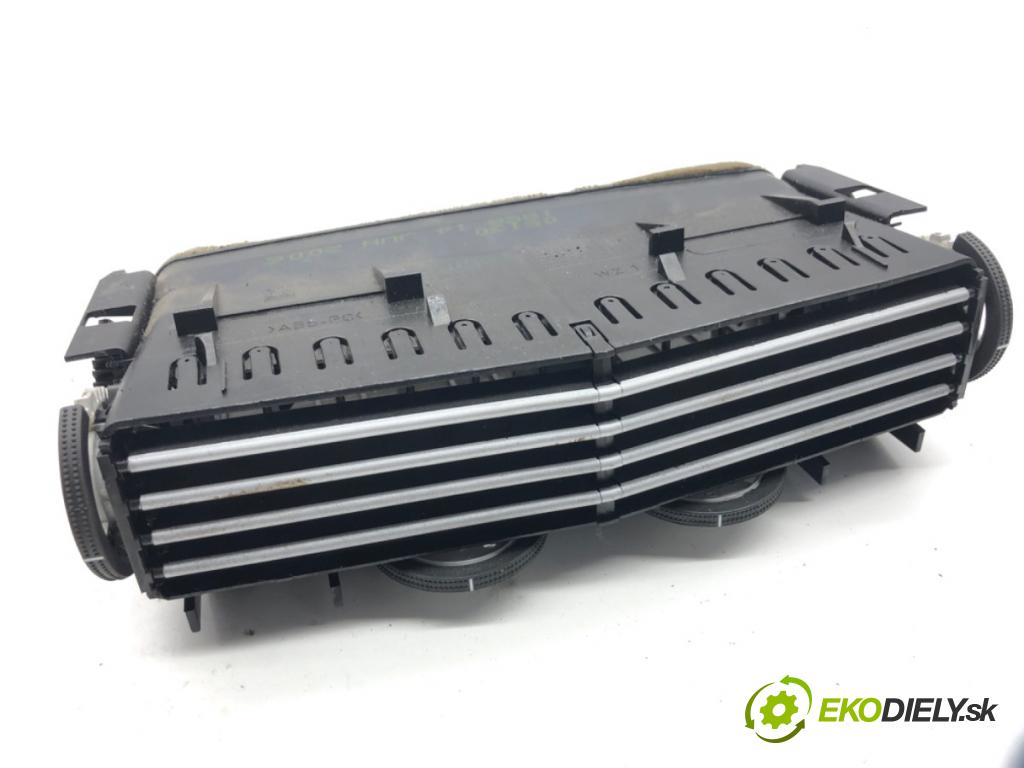 OPEL ASTRA H liftback 2006 110 kW 1.9 CDTI (L48) 1910 mří topení přední část střední 24465731