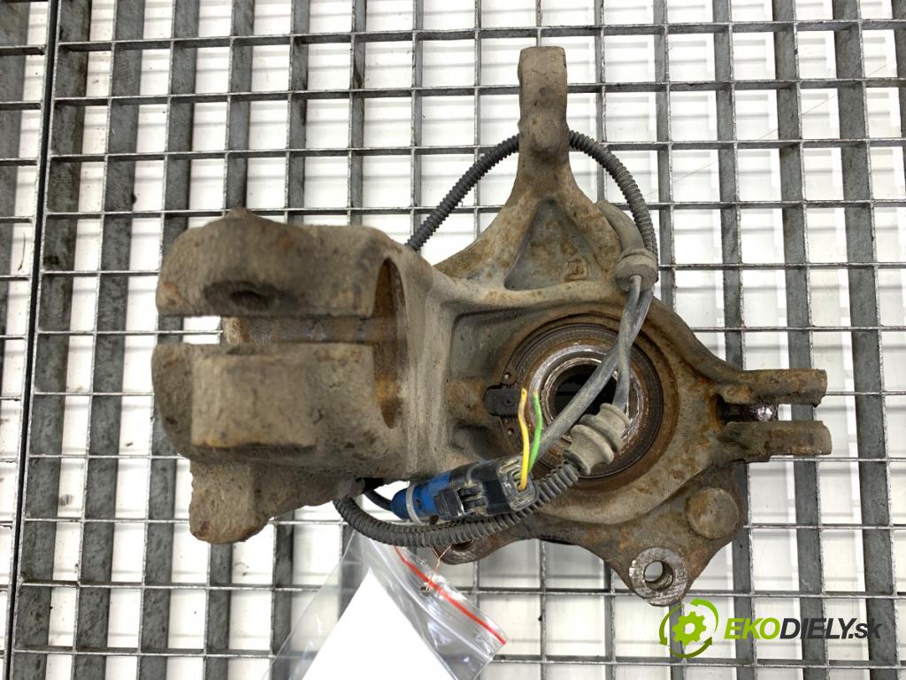 PEUGEOT 207 liftback 2008 54 kW 1.4 1360 náboj pravy predný