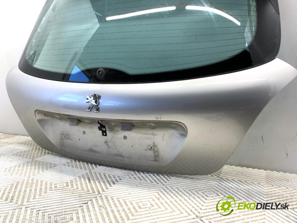 PEUGEOT 207 liftback 2008 54 kW 1.4 1360 kapota zad
