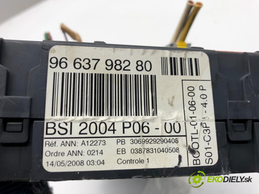 PEUGEOT 207 liftback 2008 54 kW 1.4 1360 modul BSI 9663798280 (Pojistková skříňka)