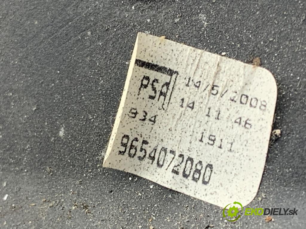 PEUGEOT 207 liftback 2008 54 kW 1.4 1360 Kulisa 9654072080 (Rýchlostná páka (kulisa))