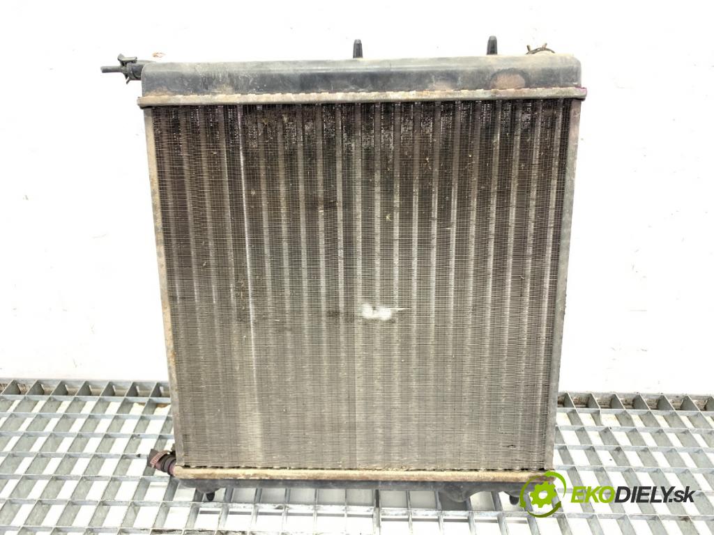 PEUGEOT 207 liftback 2008 54 kW 1.4 1360 chladič vody  (Vodní chladič)