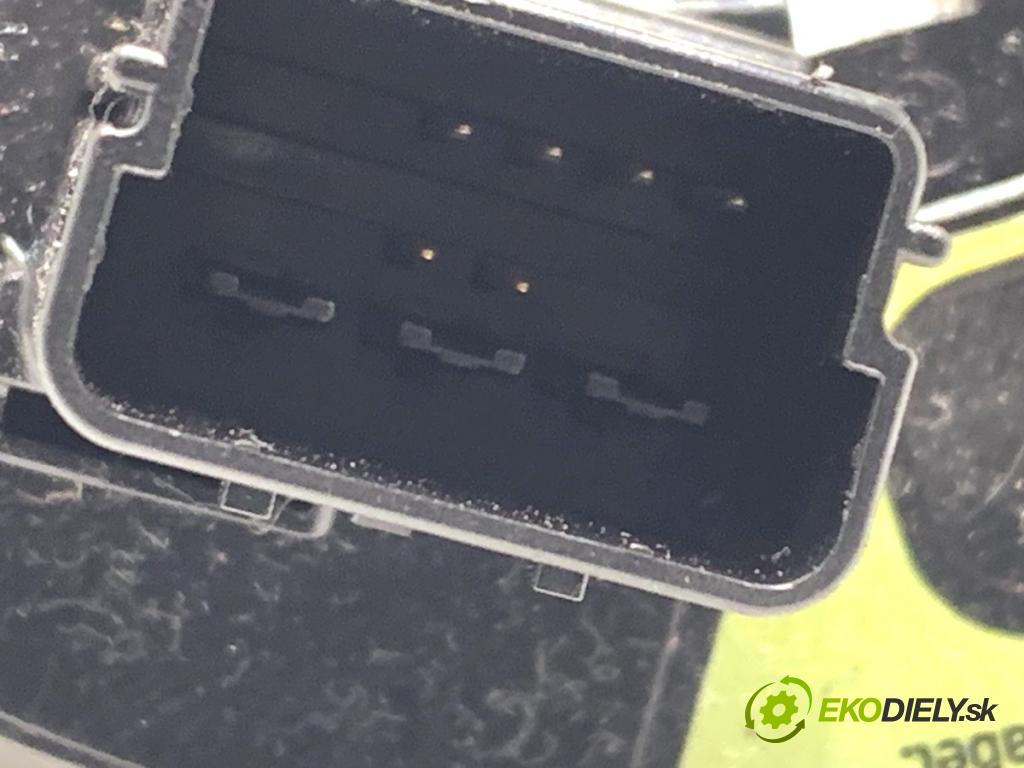 SKODA FABIA II liftback 2013 63 kW 1.2 TSI 1197 Krúžok, slimák airbag 6R0959653 (Airbag)