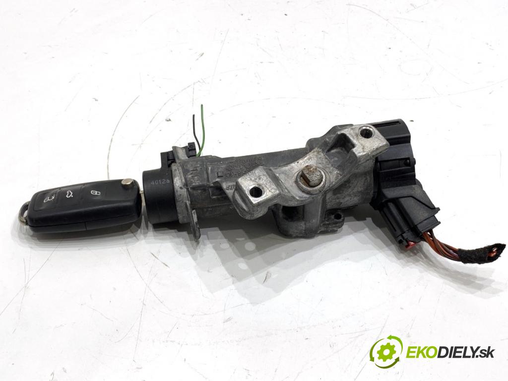 SKODA FABIA II liftback 2013 63 kW 1.2 TSI 1197 spinačka 6R0905851D (Spínacia skrinka)