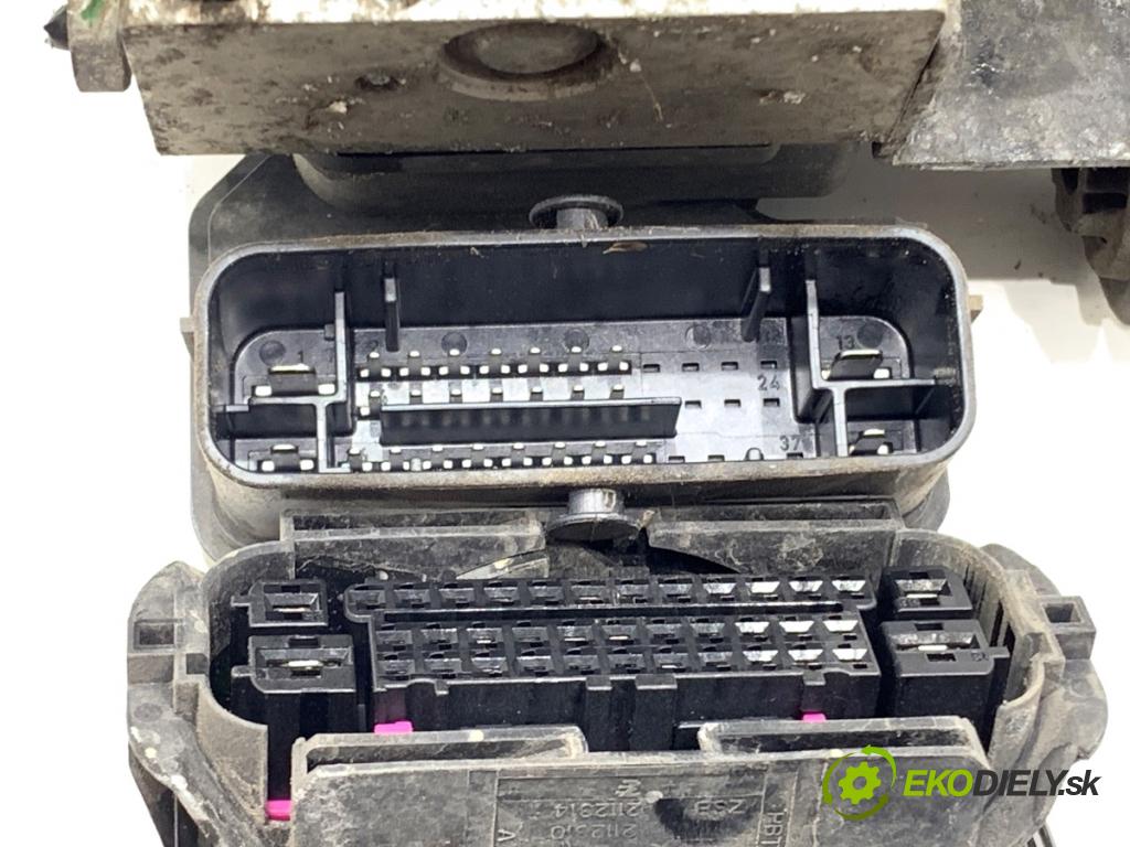 SKODA FABIA II liftback 2013 63 kW 1.2 TSI 1197 Pumpa ABS 6R0614117AJ (Pumpa ABS)