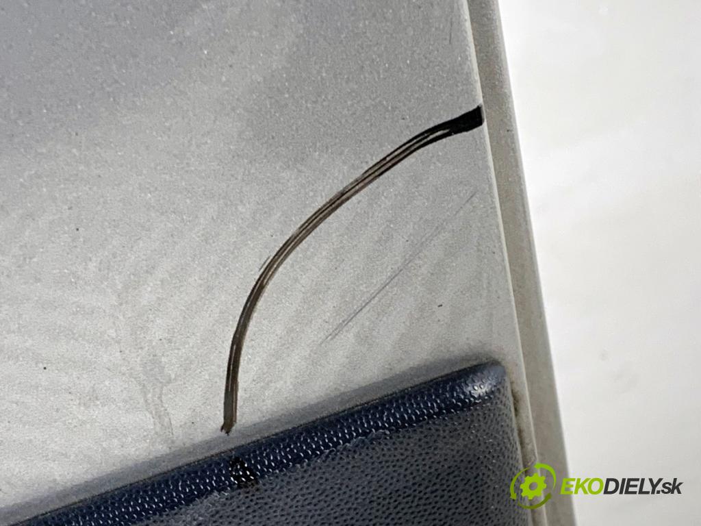 SKODA FABIA II liftback 2013 63 kW 1.2 TSI 1197 Dvere pravy zad LF8H