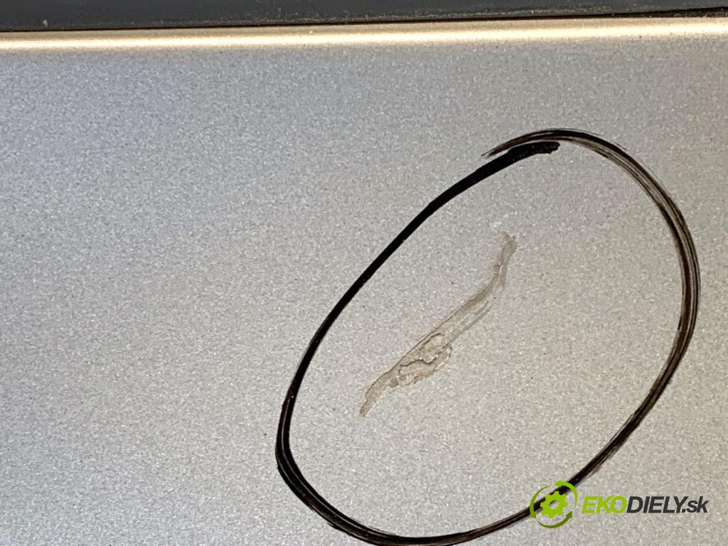 SKODA FABIA II liftback 2013 63 kW 1.2 TSI 1197 dveře levý zadní část LF8H