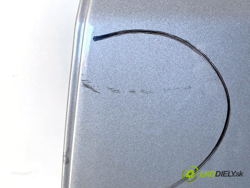 SKODA FABIA II liftback 2013 63 kW 1.2 TSI 1197 dveře levý zadní část LF8H