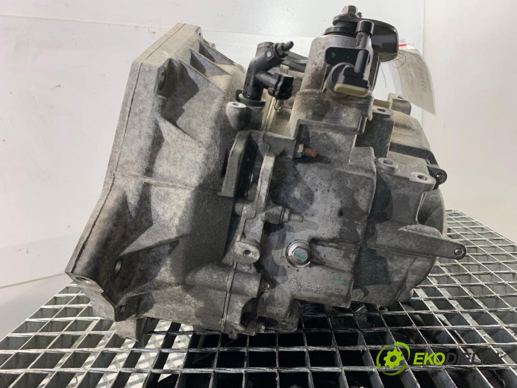 OPEL ZAFIRA C nadwozie wielkoprzestrzenne (MPV) 2014 100 kW 1.6 CDTI (75) 1598 převodovka 55574460 (Převodovka)