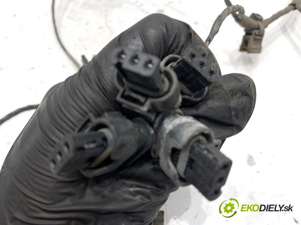 SKODA FABIA II liftback 2013 63 kW 1.2 TSI 1197 Káblovačka PDC zad