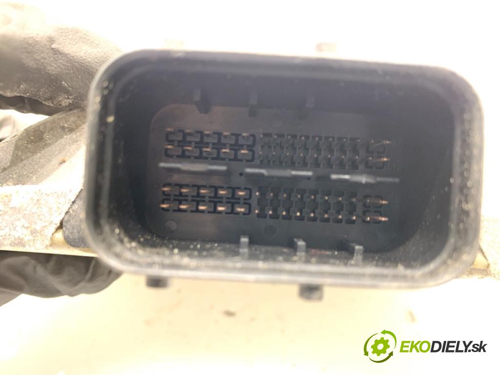 SKODA FABIA II liftback 2013 63 kW 1.2 TSI 1197 riadiaca jednotka LPG 616000282