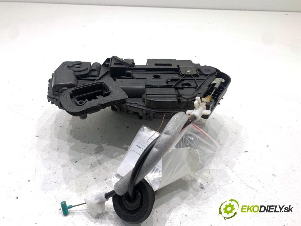 SKODA SUPERB III liftback 2018 110 kW 2.0 TDI 1968 zámok Dvere pravy zad 5TA839016J