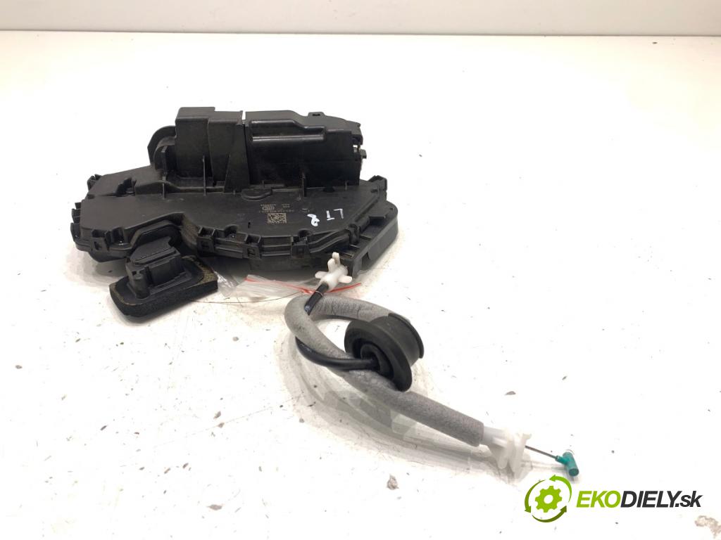 SKODA SUPERB III liftback 2018 110 kW 2.0 TDI 1968 zámok Dvere ľavy zad 5TA839015J