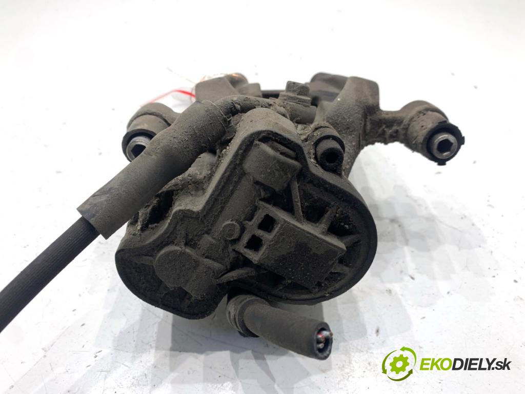 SKODA SUPERB III liftback 2018 110 kW 2.0 TDI 1968 Brzdič strmeň ľavy zad