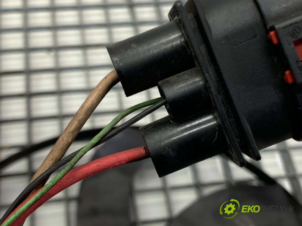 SKODA SUPERB III liftback 2018 110 kW 2.0 TDI 1968 ventilátor chladiče  (Ventilátor)