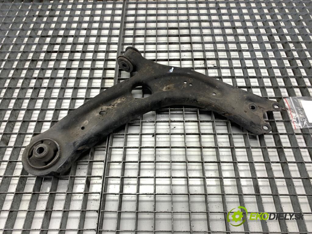 SKODA SUPERB III liftback 2018 110 kW 2.0 TDI 1968 Rameno pravy predný 