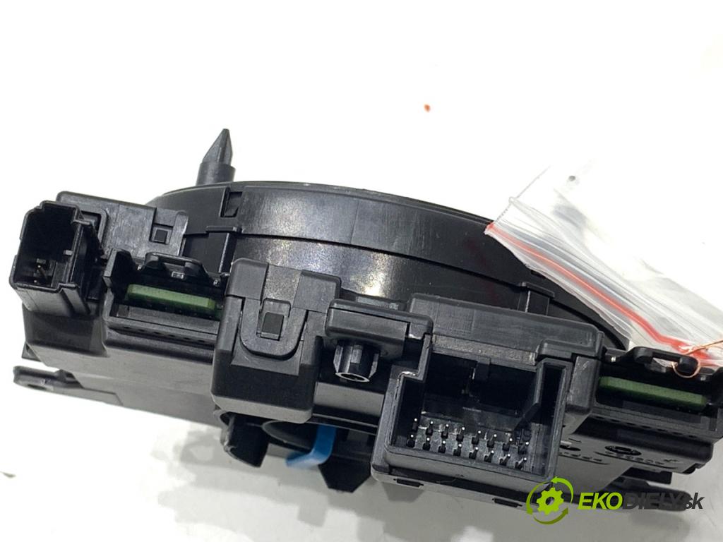 SKODA SUPERB III liftback 2018 110 kW 2.0 TDI 1968 Krúžok, slimák airbag 5Q0953569A (Airbag)