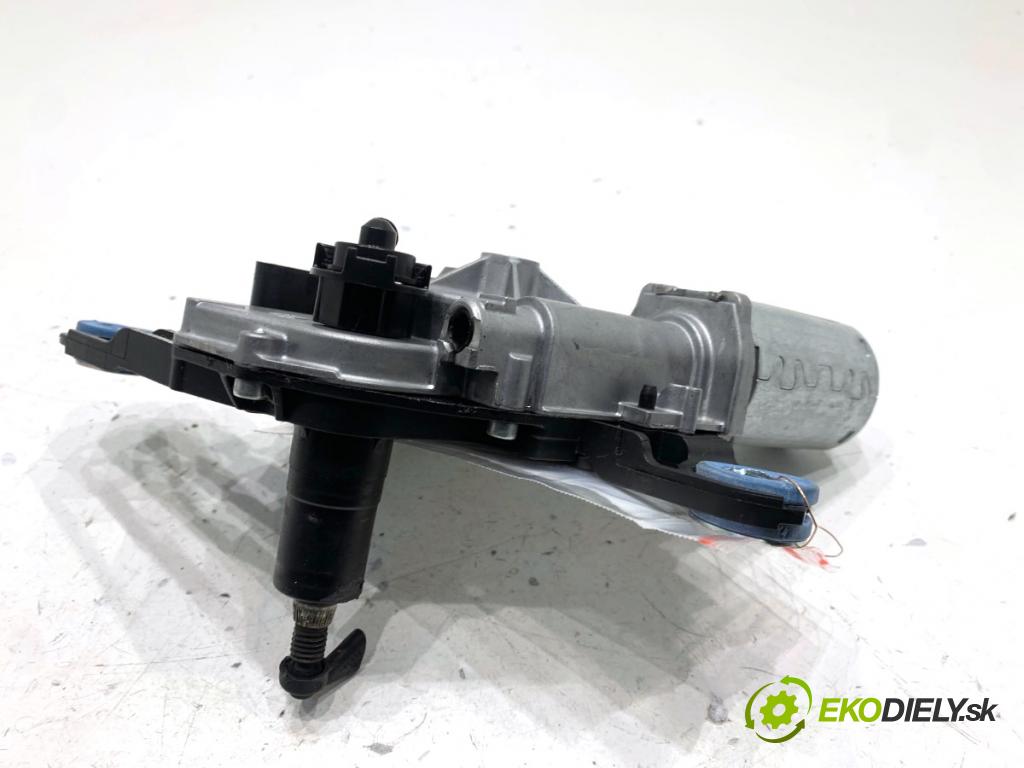 SKODA SUPERB III liftback 2018 110 kW 2.0 TDI 1968 Motor stieračov zad 5E5955711C