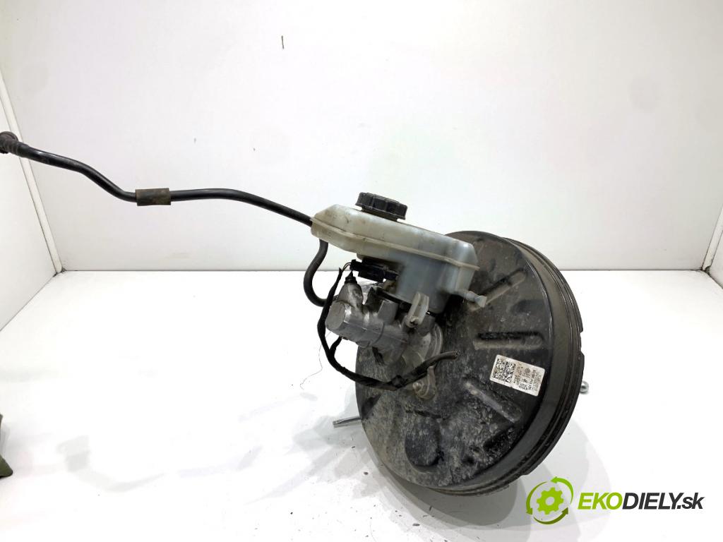 SKODA SUPERB III liftback 2018 110 kW 2.0 TDI 1968 Posilovač bŕzd 5Q1614105CK