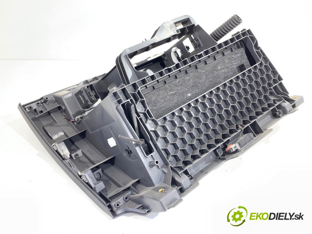 SKODA SUPERB III liftback 2018 110 kW 2.0 TDI 1968 přihrádka kastlík spolujezdce 3V1857097AL (Přihrádka (kastlík))