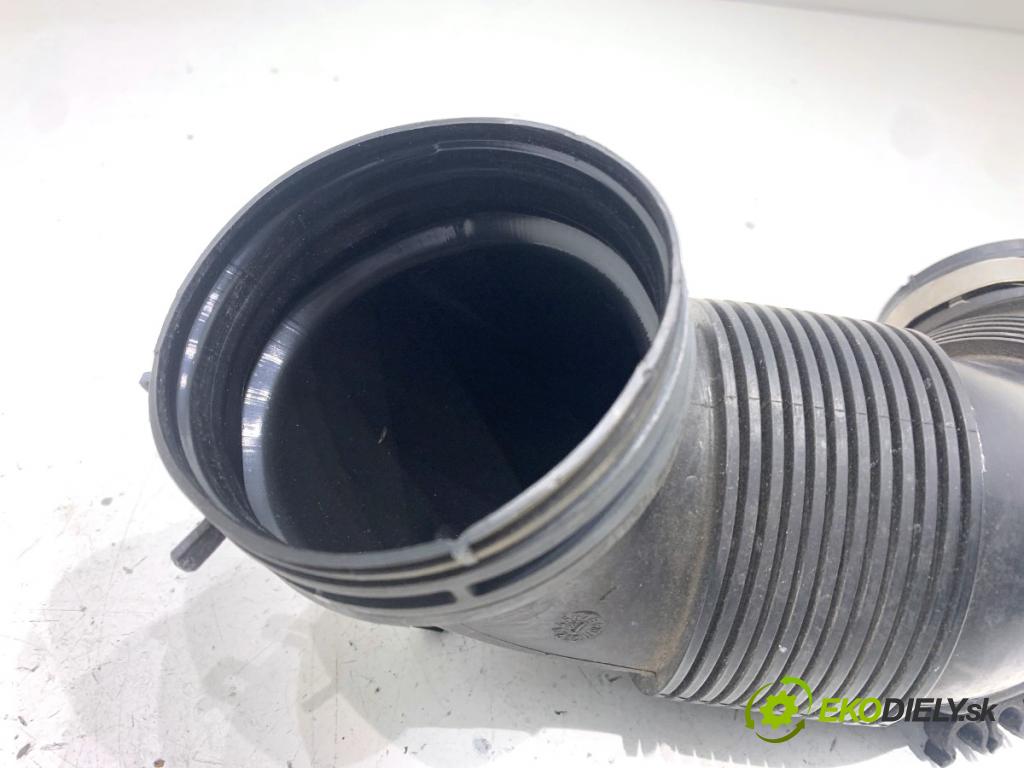 SKODA SUPERB III liftback 2018 110 kW 2.0 TDI 1968 Rúra turba 5Q0129654E