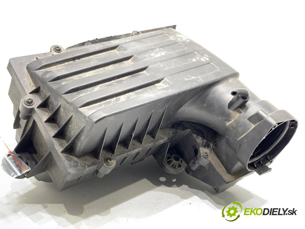 SKODA SUPERB III liftback 2018 110 kW 2.0 TDI 1968 obal filtra vzduchu 5Q0129607AA (Kryt vzduchového filtru)