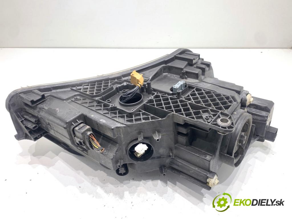 SKODA SUPERB III liftback 2018 110 kW 2.0 TDI 1968 Svetlomet ľavy predný LED 3V1941015A