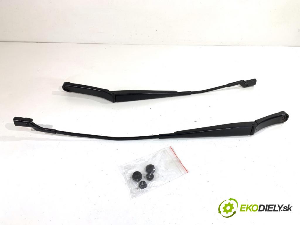 SKODA SUPERB III liftback 2018 110 kW 2.0 TDI 1968 ramena stěrače přední část 3V1955409 3V1955410