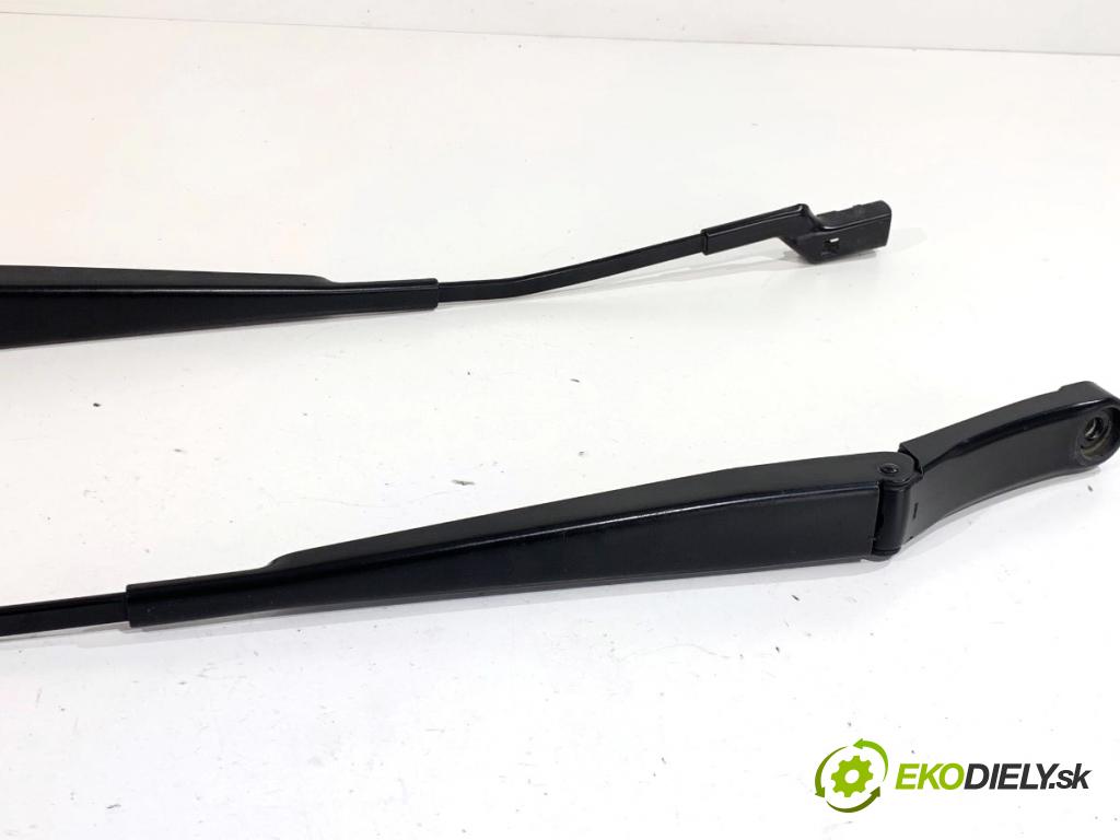 SKODA SUPERB III liftback 2018 110 kW 2.0 TDI 1968 ramena stěrače přední část 3V1955409 3V1955410