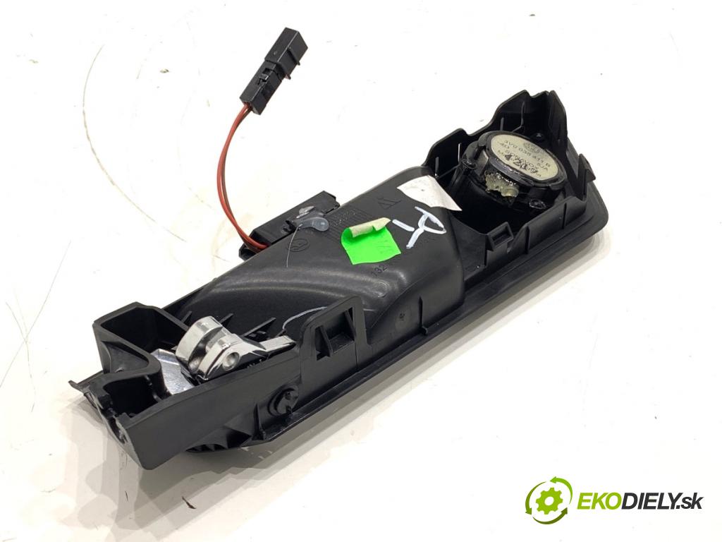 SKODA SUPERB III liftback 2018 110 kW 2.0 TDI 1968 Kľučka vnútorná pravy zad 3V0839222