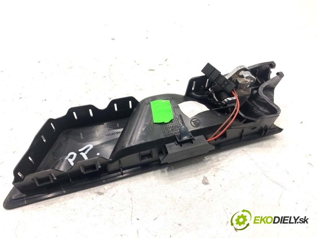 SKODA SUPERB III liftback 2018 110 kW 2.0 TDI 1968 Kľučka vnútorná pravy predný 3V0837222