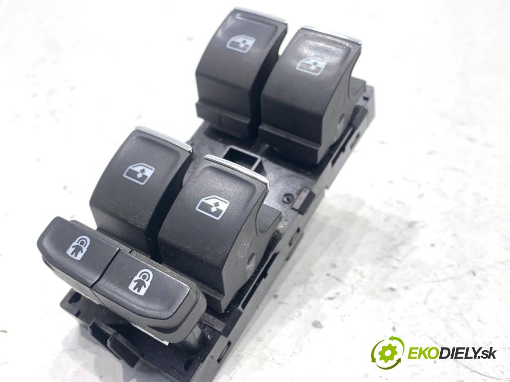 SKODA SUPERB III liftback 2018 110 kW 2.0 TDI 1968 přepínač oken 3G0959857C (Páčky pod volantem)