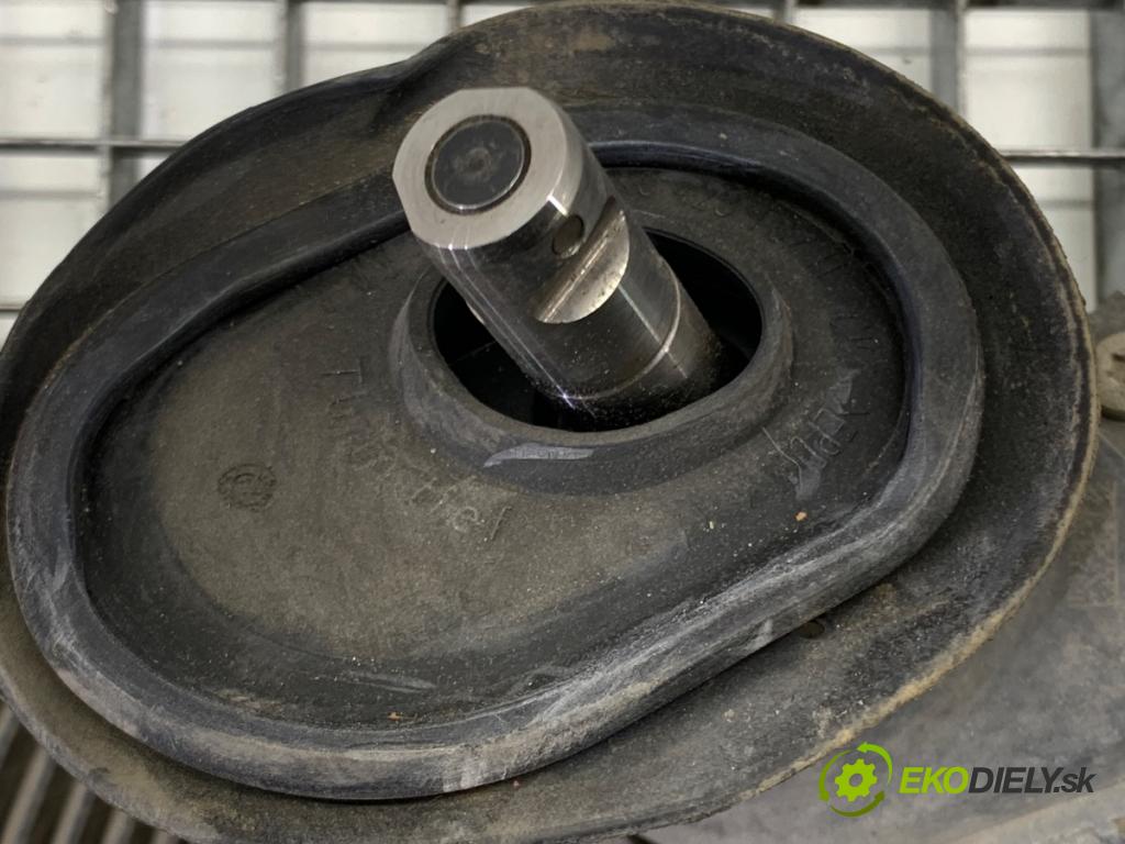 SKODA SUPERB III liftback 2018 110 kW 2.0 TDI 1968 riadenie volantu Riadenie 3Q1423050AE