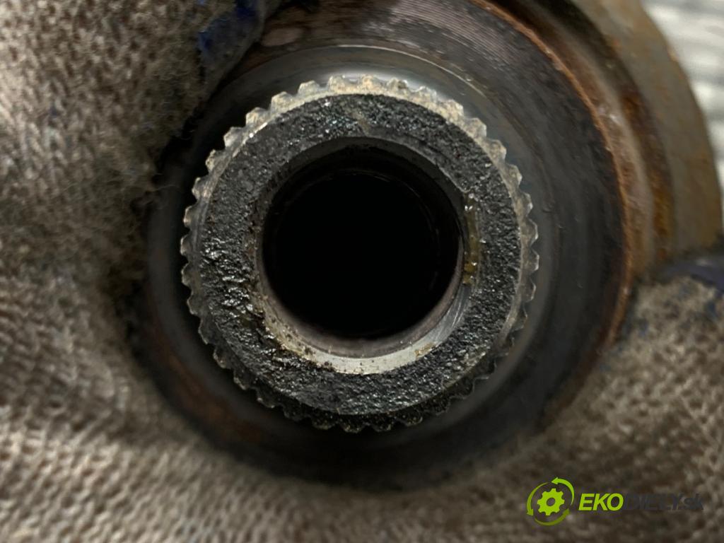 SKODA SUPERB III liftback 2018 110 kW 2.0 TDI 1968 Poloos pravy predný 3Q0407272CE