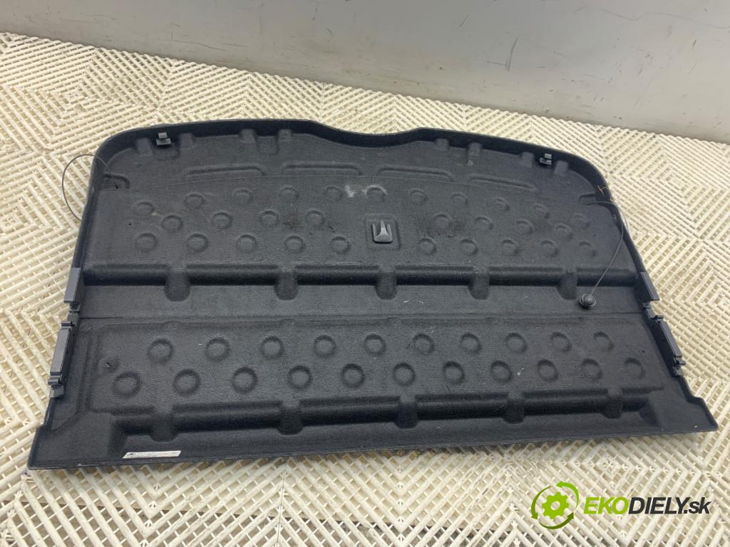 SKODA SUPERB III liftback 2018 110 kW 2.0 TDI 1968 Pláto zad 3V5867769E