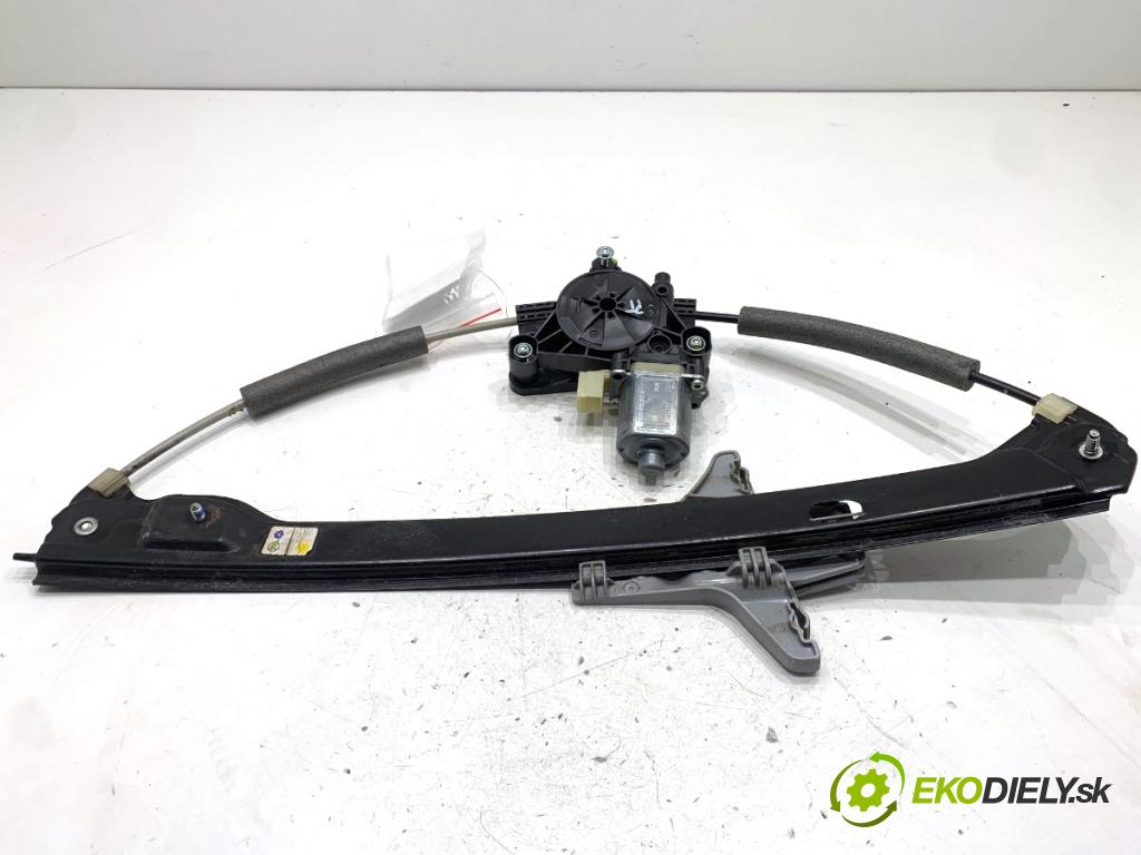 SKODA SUPERB III liftback 2018 110 kW 2.0 TDI 1968 mechanismus okna pravý zadní část 5Q0959802A