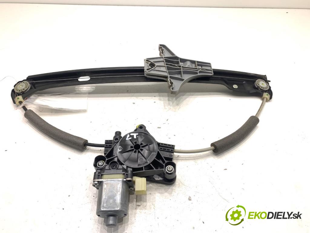 SKODA SUPERB III liftback 2018 110 kW 2.0 TDI 1968 mechanismus okna levý zadní část 5Q0959801A