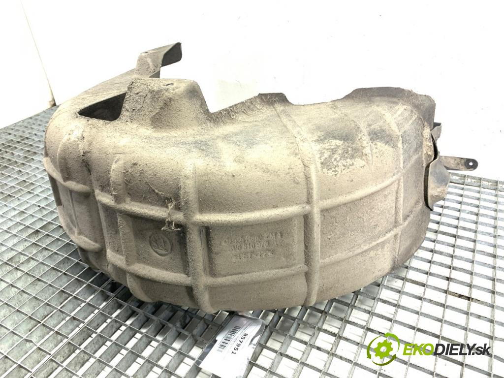 SKODA SUPERB III liftback 2018 110 kW 2.0 TDI 1968 podblatník pravý zadní část