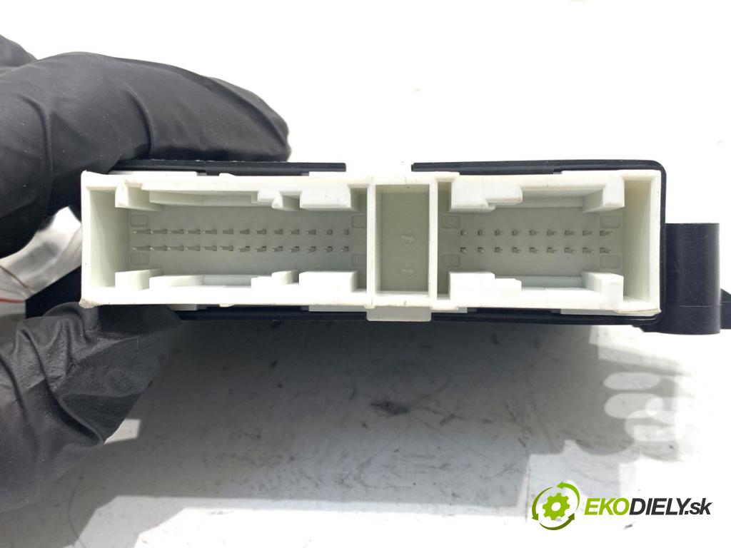 SKODA SUPERB III liftback 2018 110 kW 2.0 TDI 1968 Modul PDC 5QA919294B (Riadiaca jednotka ostatné)