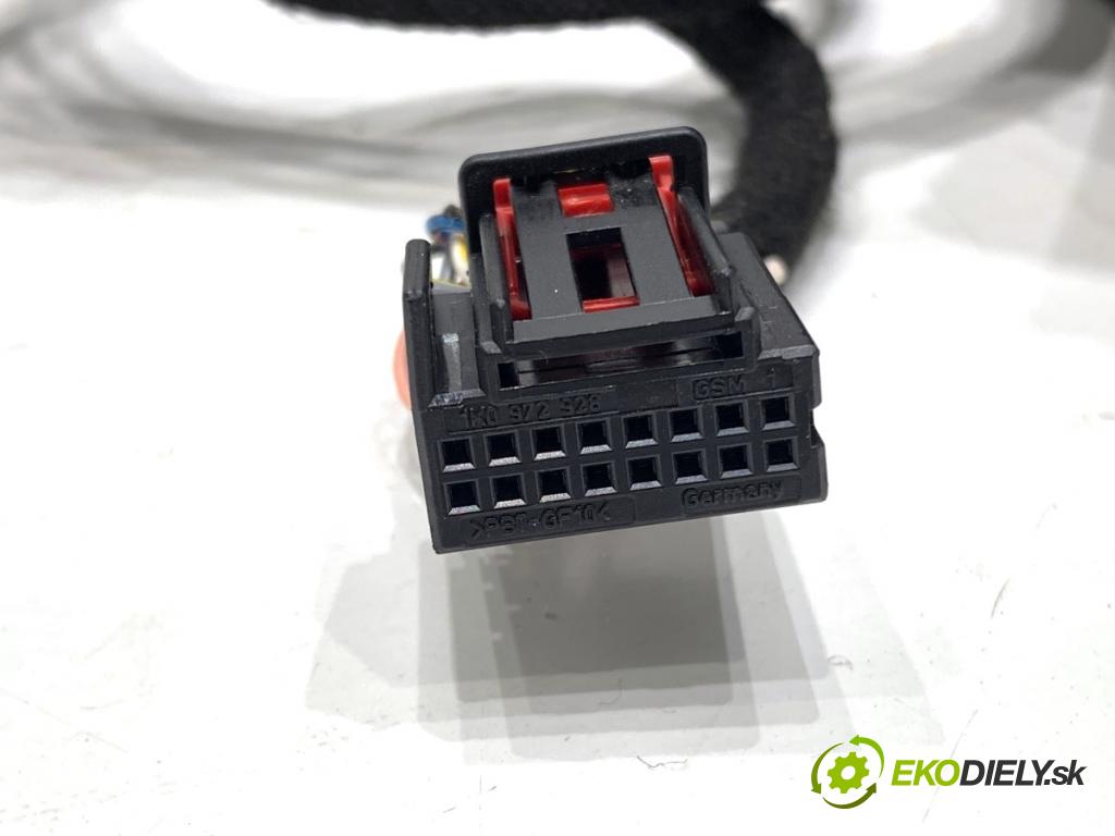 SKODA SUPERB III liftback 2018 110 kW 2.0 TDI 1968 zpětné zrcátko levý