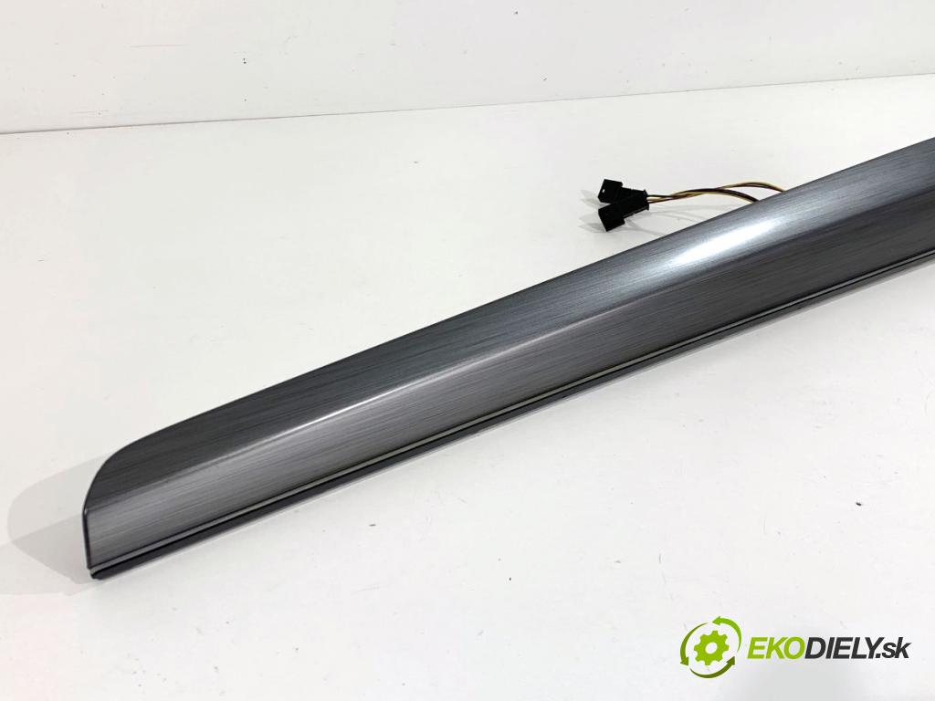 SKODA SUPERB III liftback 2018 110 kW 2.0 TDI 1968 lišty kryt 3V1858418 3V1858415 (Lišta)