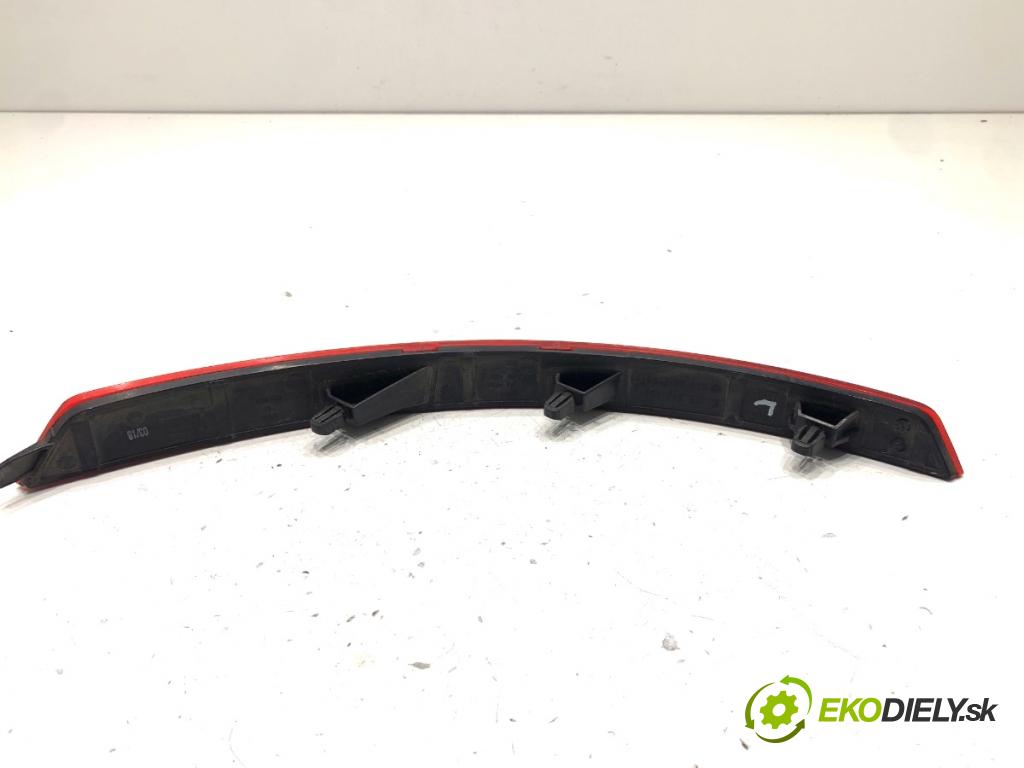 SKODA SUPERB III liftback 2018 110 kW 2.0 TDI 1968 reflexní nárazníka levý zadní část 3V5945105