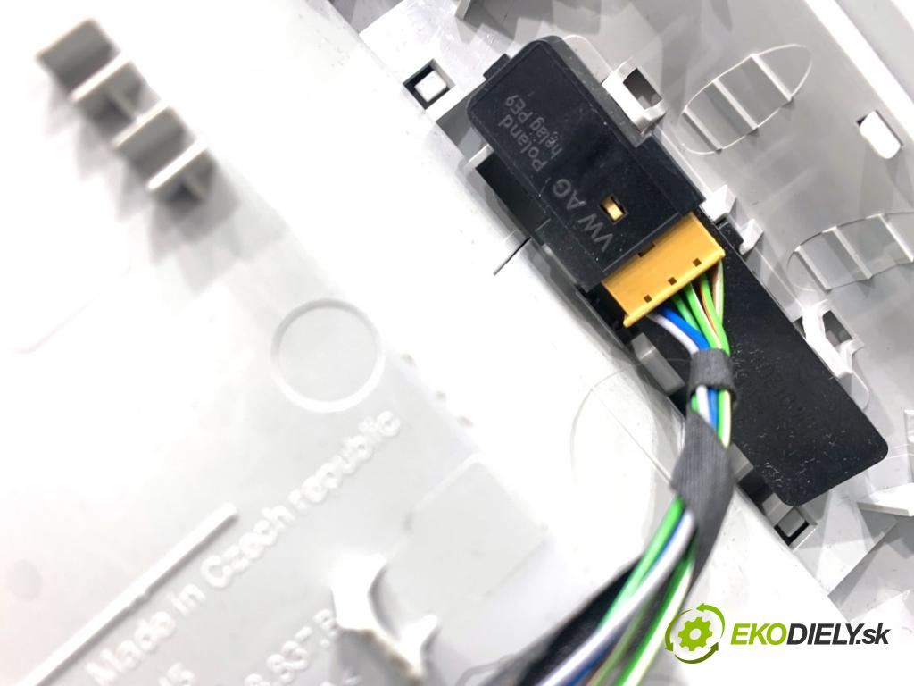 SKODA SUPERB III liftback 2018 110 kW 2.0 TDI 1968 Svetlo stropné 3V0868837B