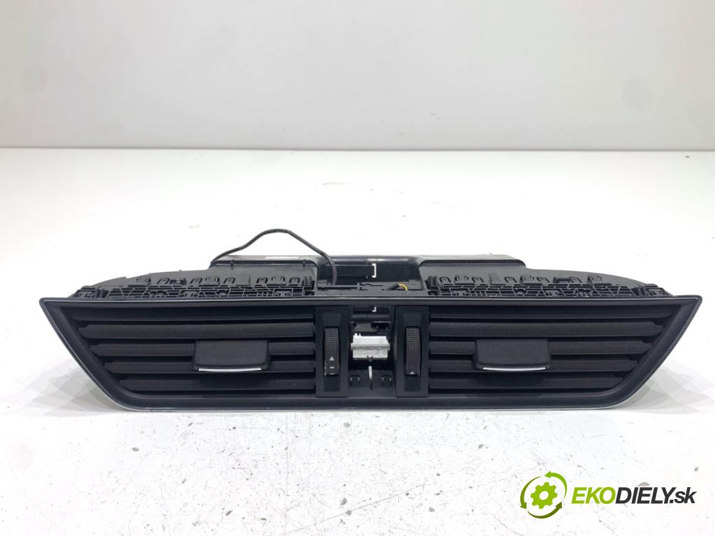 SKODA SUPERB III liftback 2018 110 kW 2.0 TDI 1968 Mriežky kúrenia predný 3V0820951D