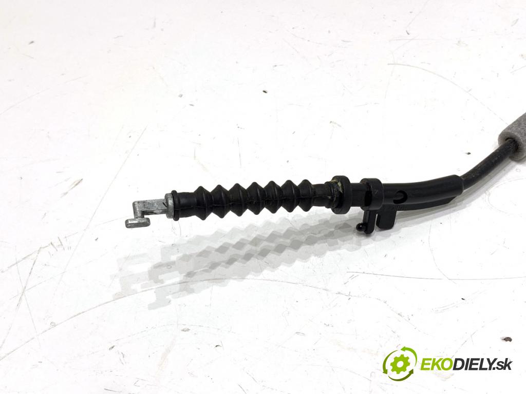 SKODA SUPERB III liftback 2018 110 kW 2.0 TDI 1968 Kľučka vonkajšia pravy zad 5E0837349A